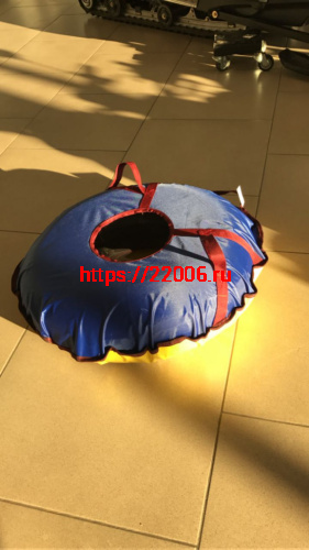 Санки-ватрушки Стандарт 110 (дно - тент 550гр./м.кв; верх - ткань цветная 600гр./м.кв) Санки-ватрушки Стандарт 110 (дно - тент 550гр./м.кв; верх - ткань цветная 600гр./м.кв)