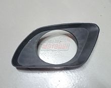 Рамка противотуманной фары правая EMGRAND HB (1068003046)